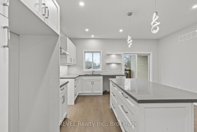 735 Dominion Road • Fort Erie, ON photo 9