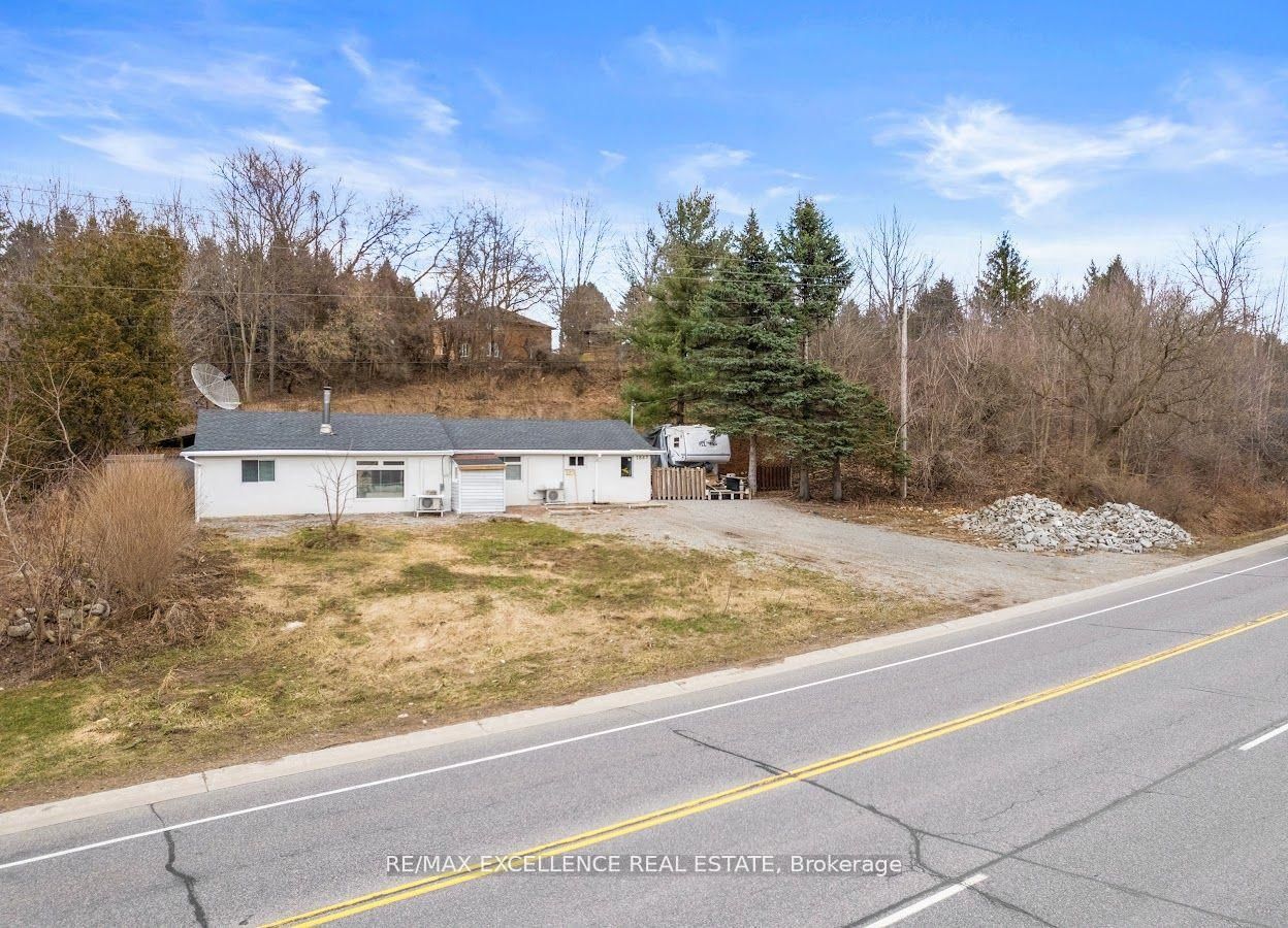 1867 Brantford Highway