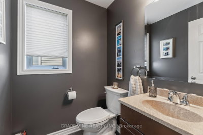 360 BALINROAN Crescent — more photos