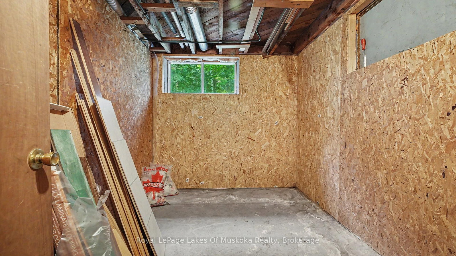 722 South Horn Lk Road • Armour, ON photo 14