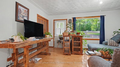722 South Horn Lk Road • Armour, ON photo 5