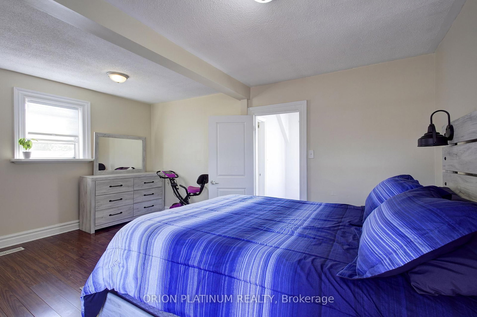 164 E Catharine Avenue • Brantford, ON photo 21