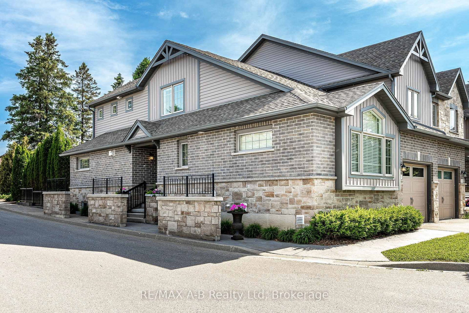 55 Harrison Street • #11 • Stratford, ON photo 1