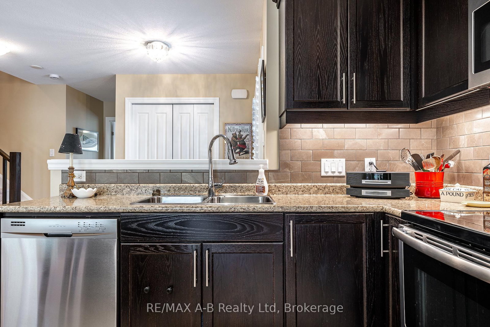 55 Harrison Street • #11 • Stratford, ON photo 13