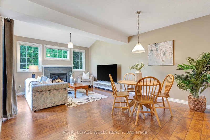 home for sale on 85 York Street E