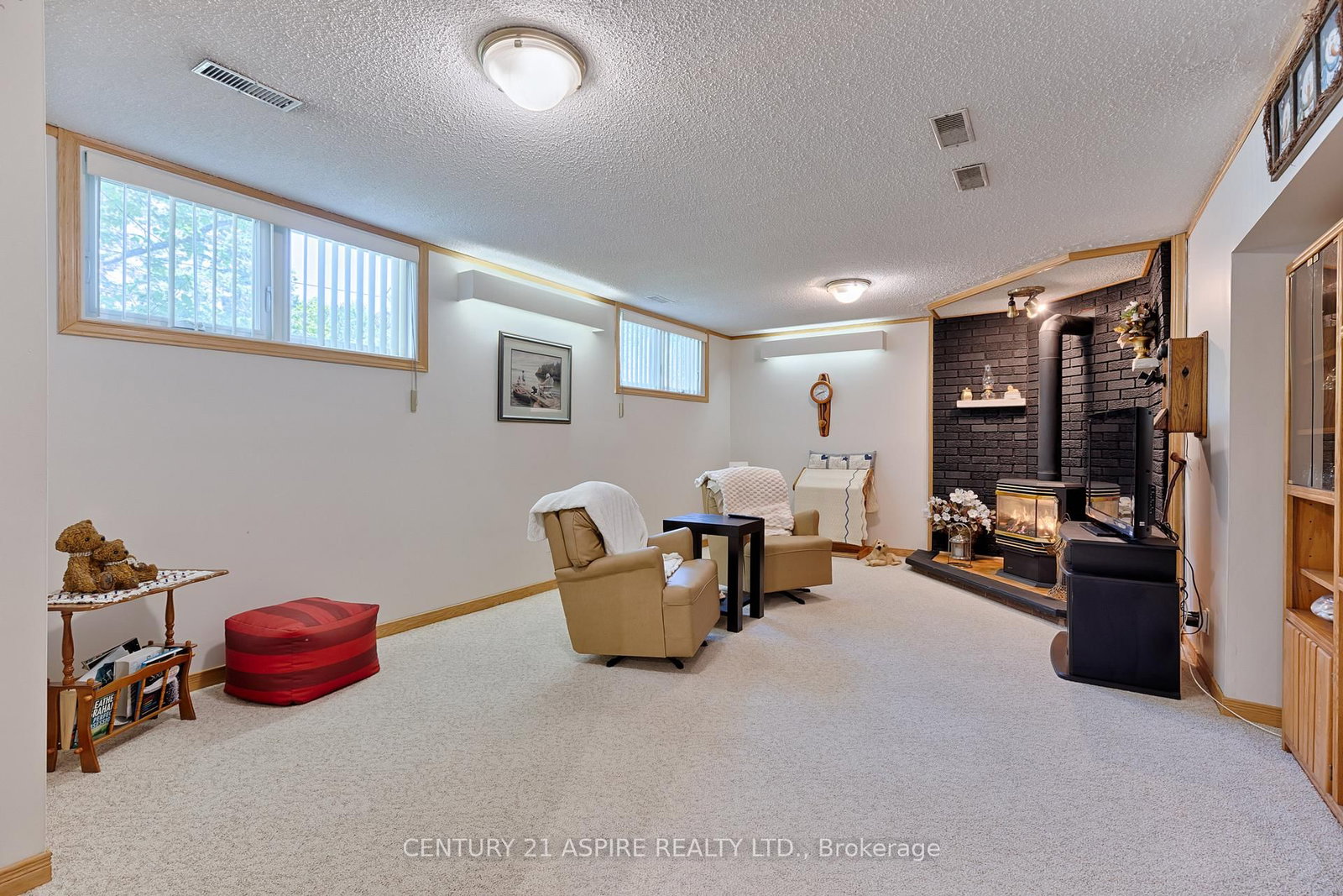 2 Doris Street • Pembroke, ON photo 27