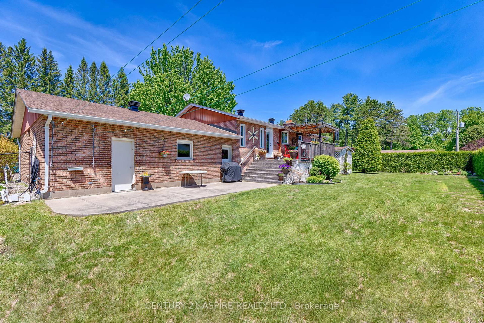 2 Doris Street • Pembroke, ON photo 42