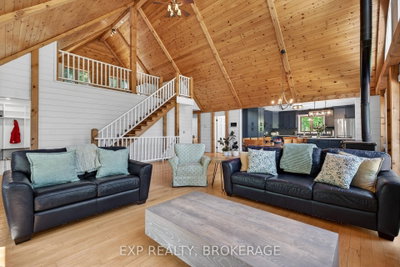 1210 RICHARD BRANNIGAN Trail • Godfrey, ON photo 5