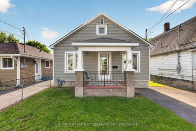 21 Connaught Street • Kingston, ON photo 2