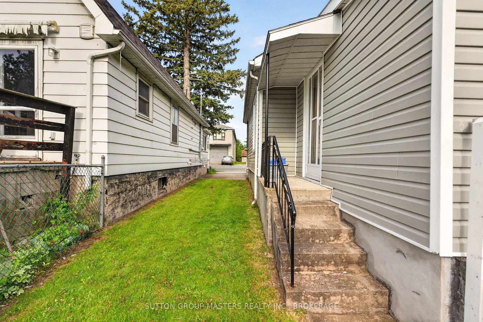 21 Connaught Street • Kingston, ON photo 40