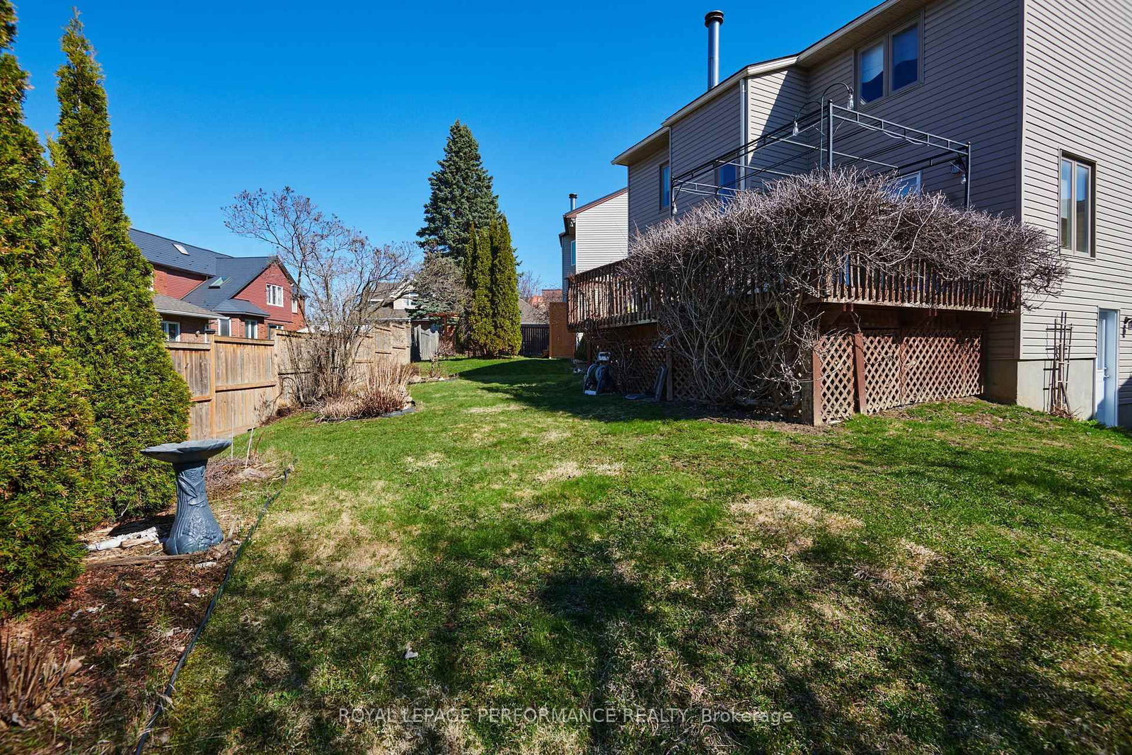 43 Waterview Court • Ottawa, ON photo 39