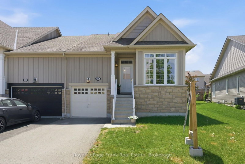 56 Deacon Crescent