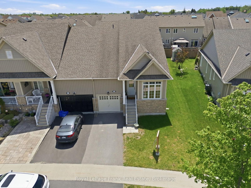 56 Deacon Crescent