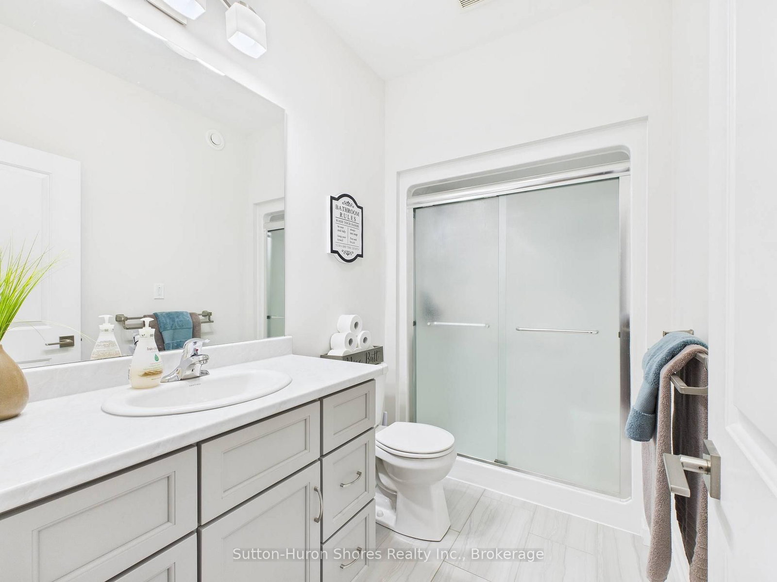 404 Devonshire Road • Saugeen Shores, ON photo 13