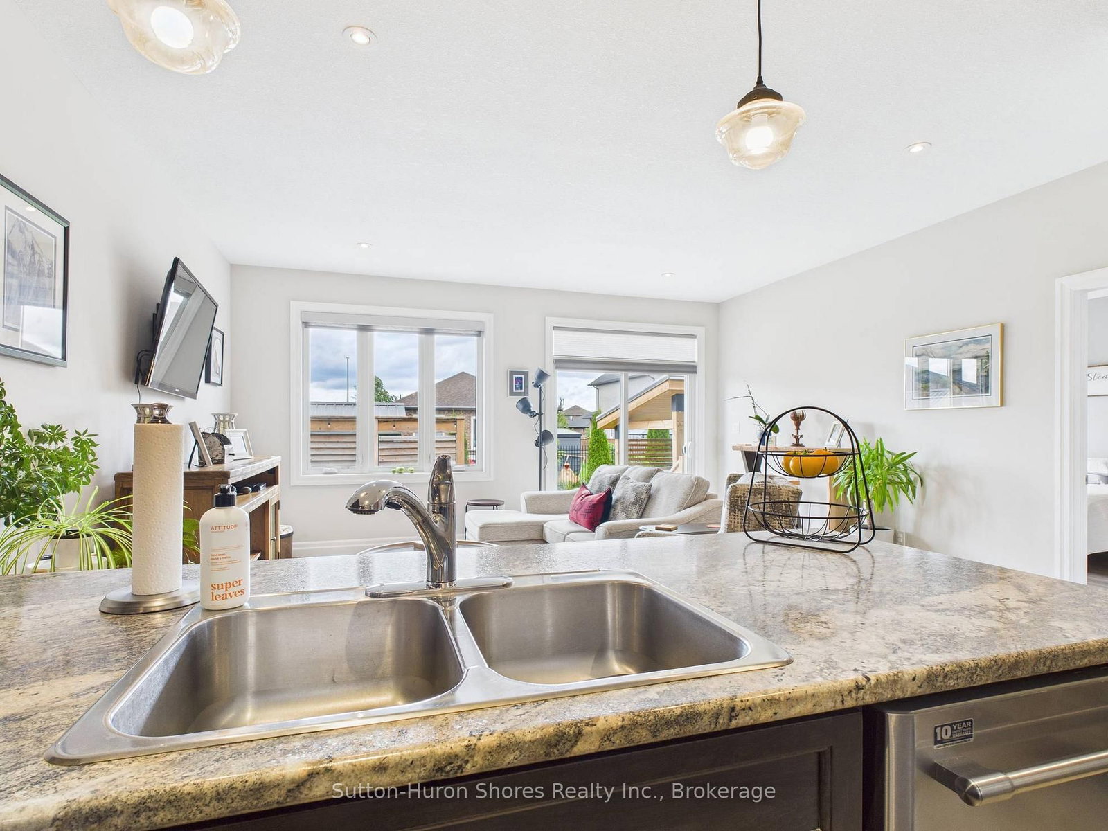 404 Devonshire Road • Saugeen Shores, ON photo 19