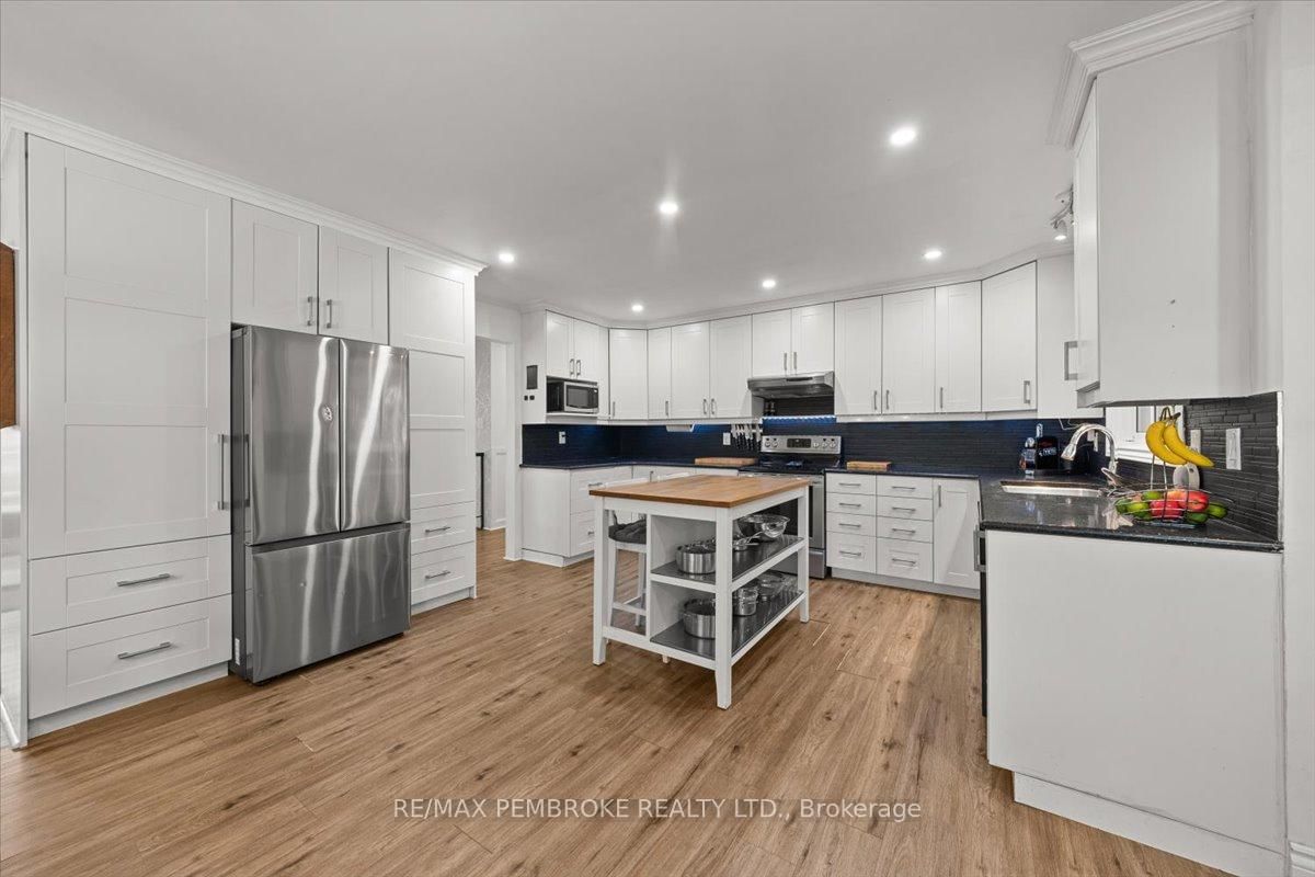2511 10th Line • Carleton Place, ON photo 11