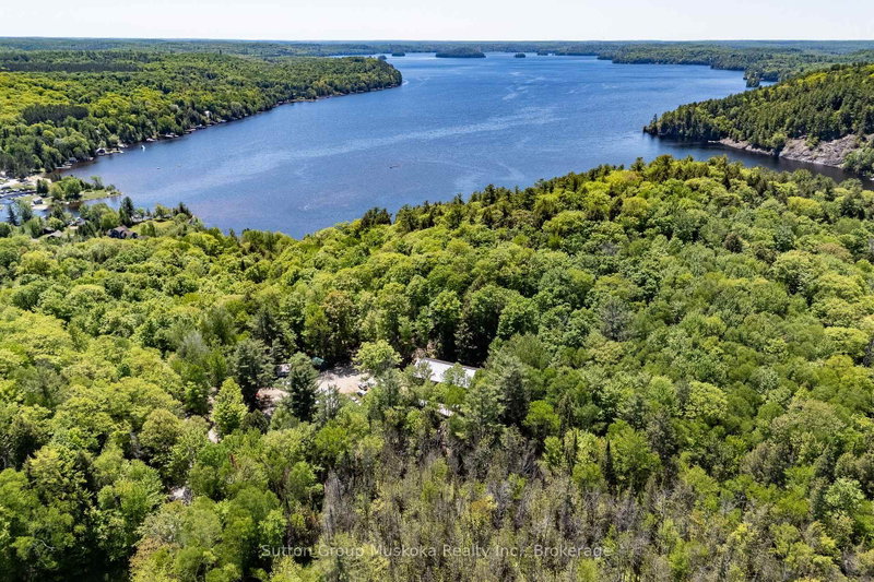 1467 North Mary Lake Rd, Huntsville, Ontario