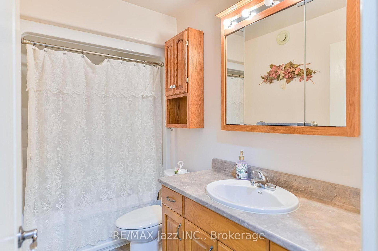 33 Ashwood Crescent • Greater Napanee, ON photo 21