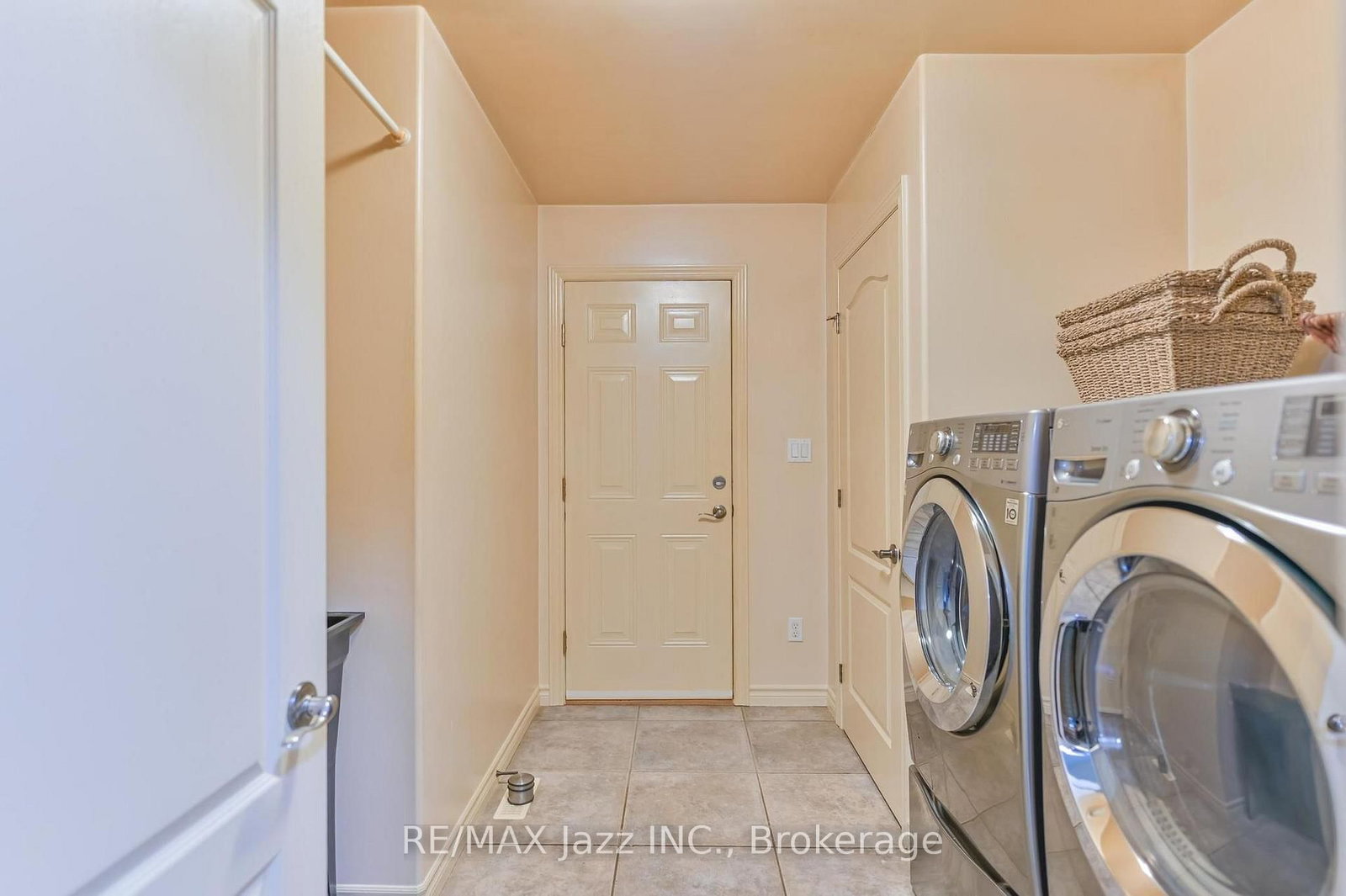 33 Ashwood Crescent • Greater Napanee, ON photo 22