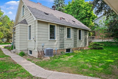 55 Church Street W — photo 4