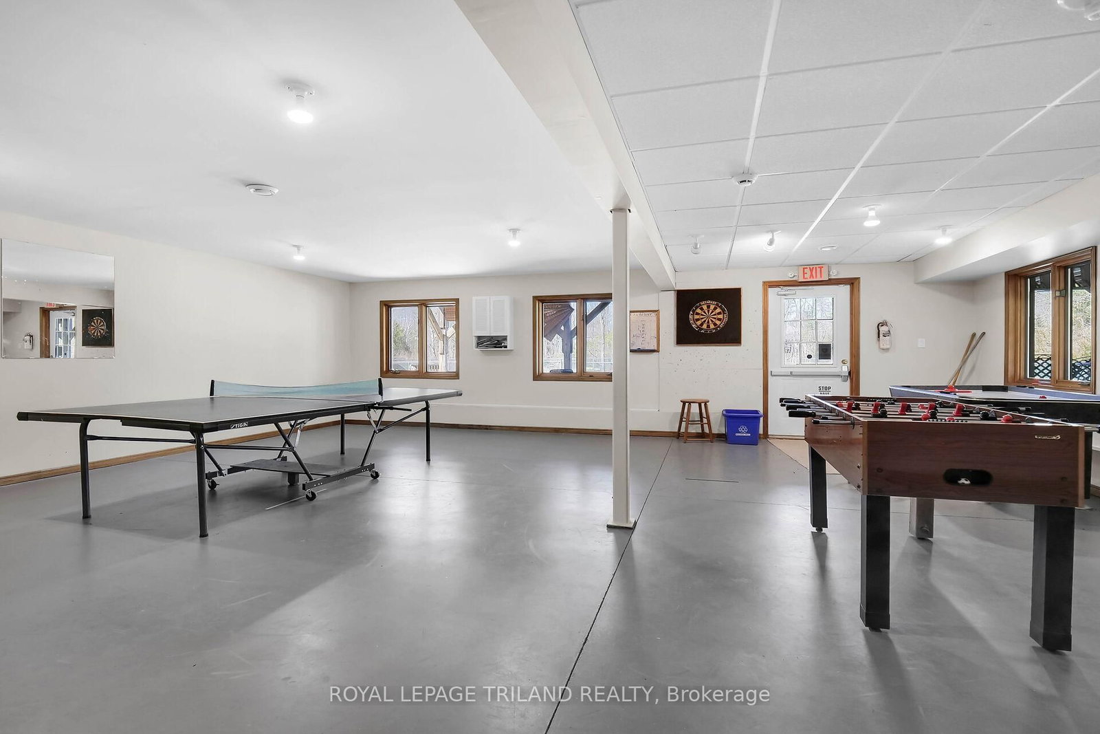 Listing Image 45