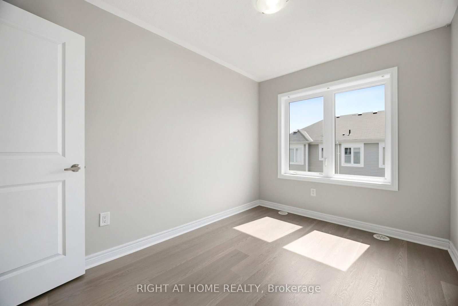 8 Rapids Lane • Hamilton, ON photo 28