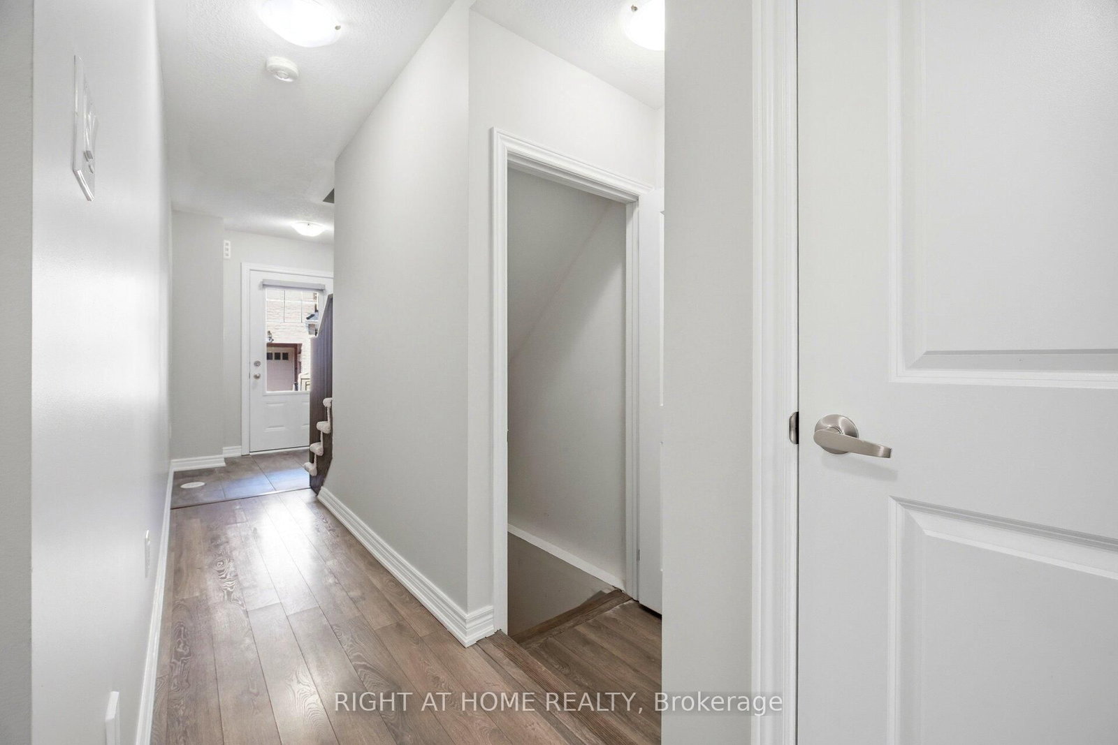 8 Rapids Lane • Hamilton, ON photo 41