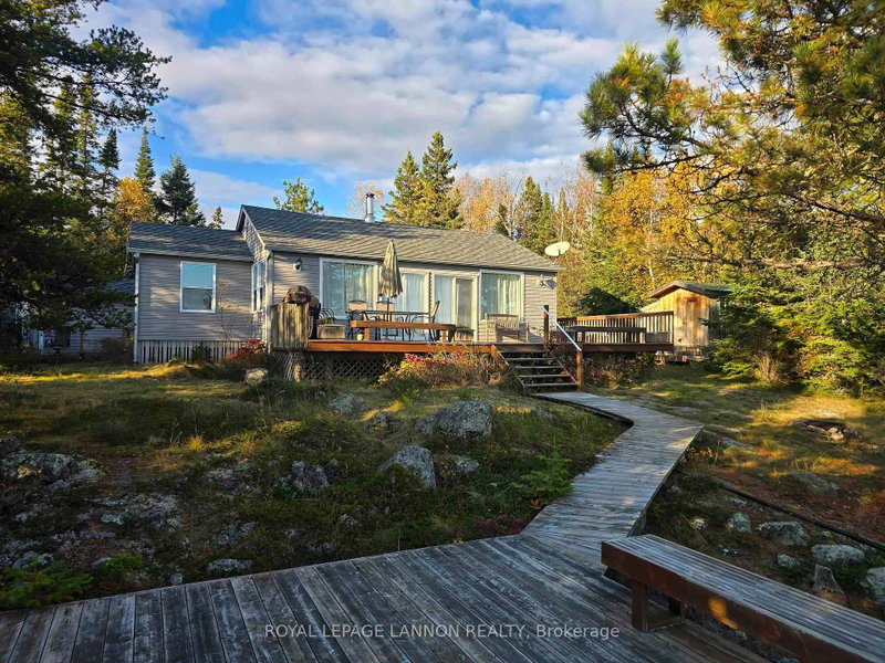 351 Amethyst Harbour Cliff Road, Shuniah