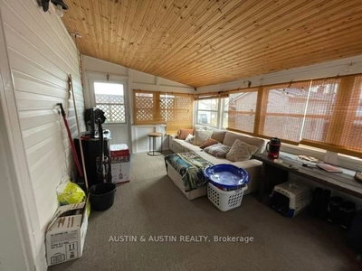 25 Casimir Avenue — photo 2