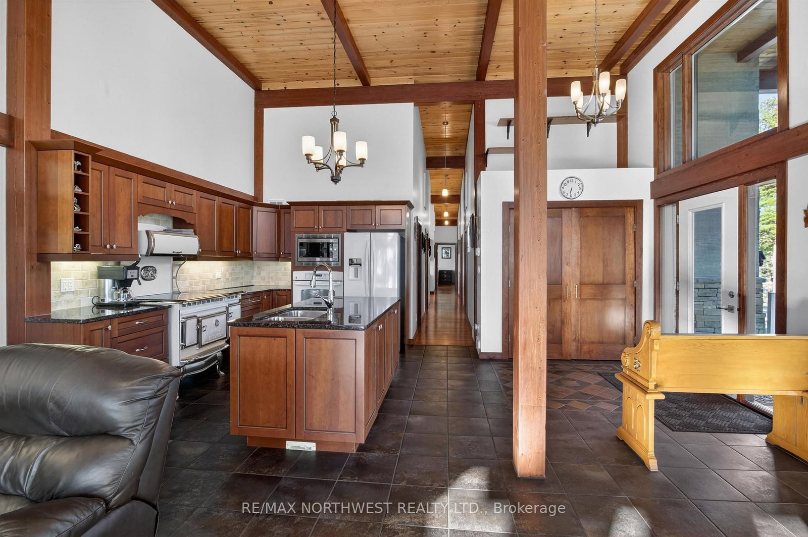447 Hopkins Bay Road • Rainy River Remote Area, ON photo 18