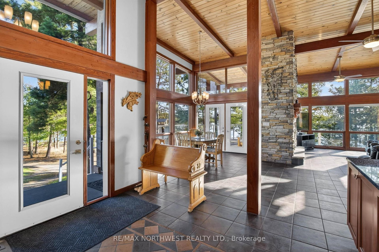 447 Hopkins Bay Road • Rainy River Remote Area, ON photo 9