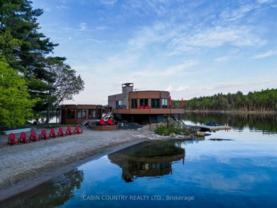 22 Whitefish Bay