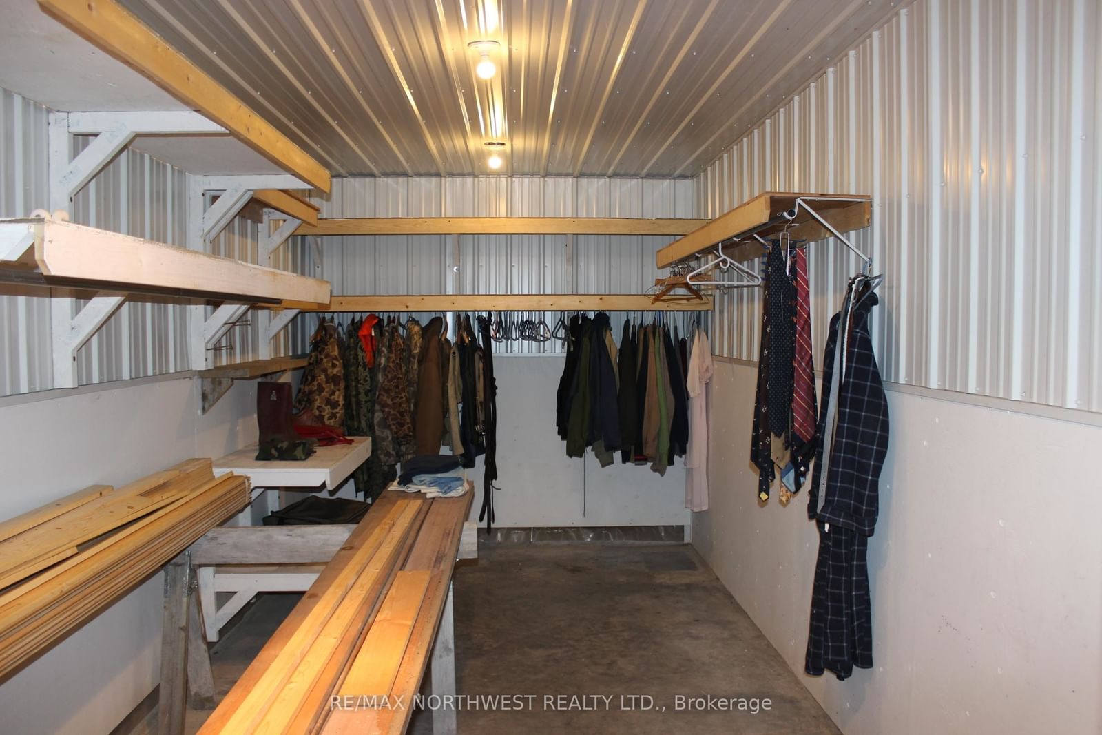 85 JENKINS DR • Dawson, ON photo 94