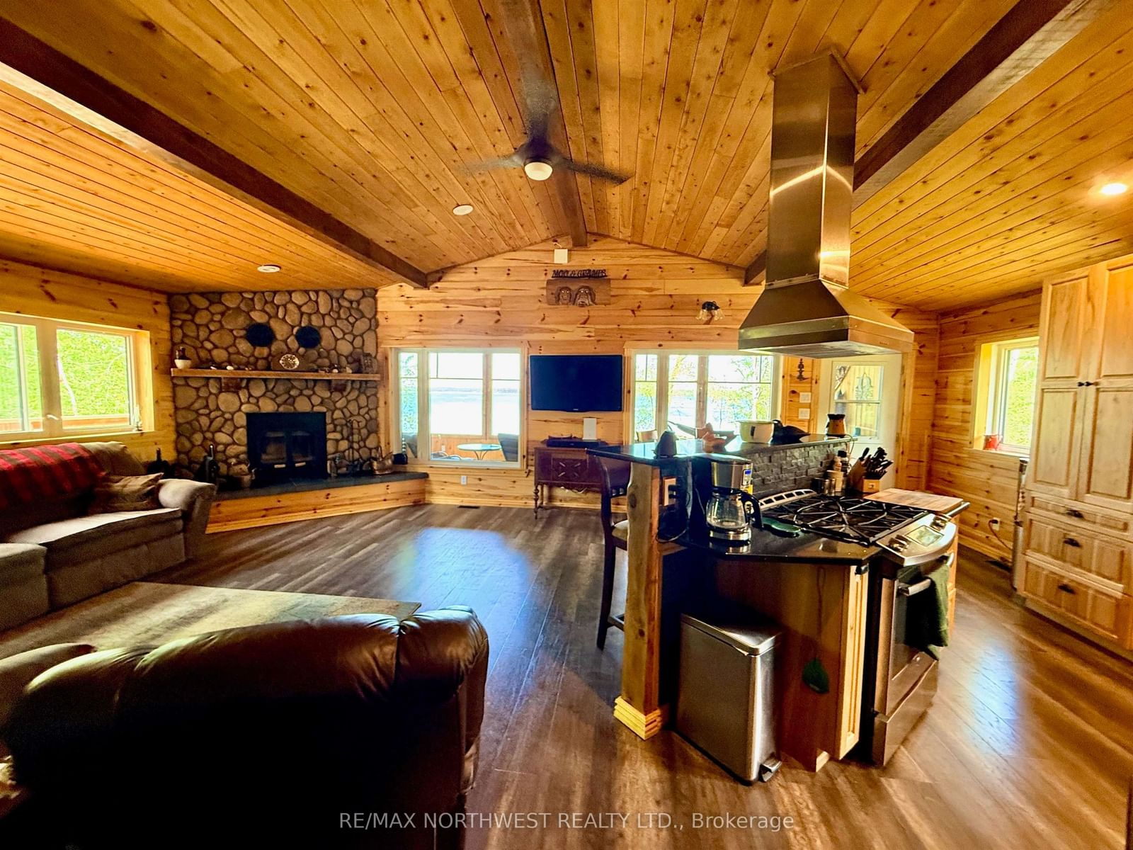 46 Aztec Drive • Sioux Narrows-Nestor Falls, ON photo 15
