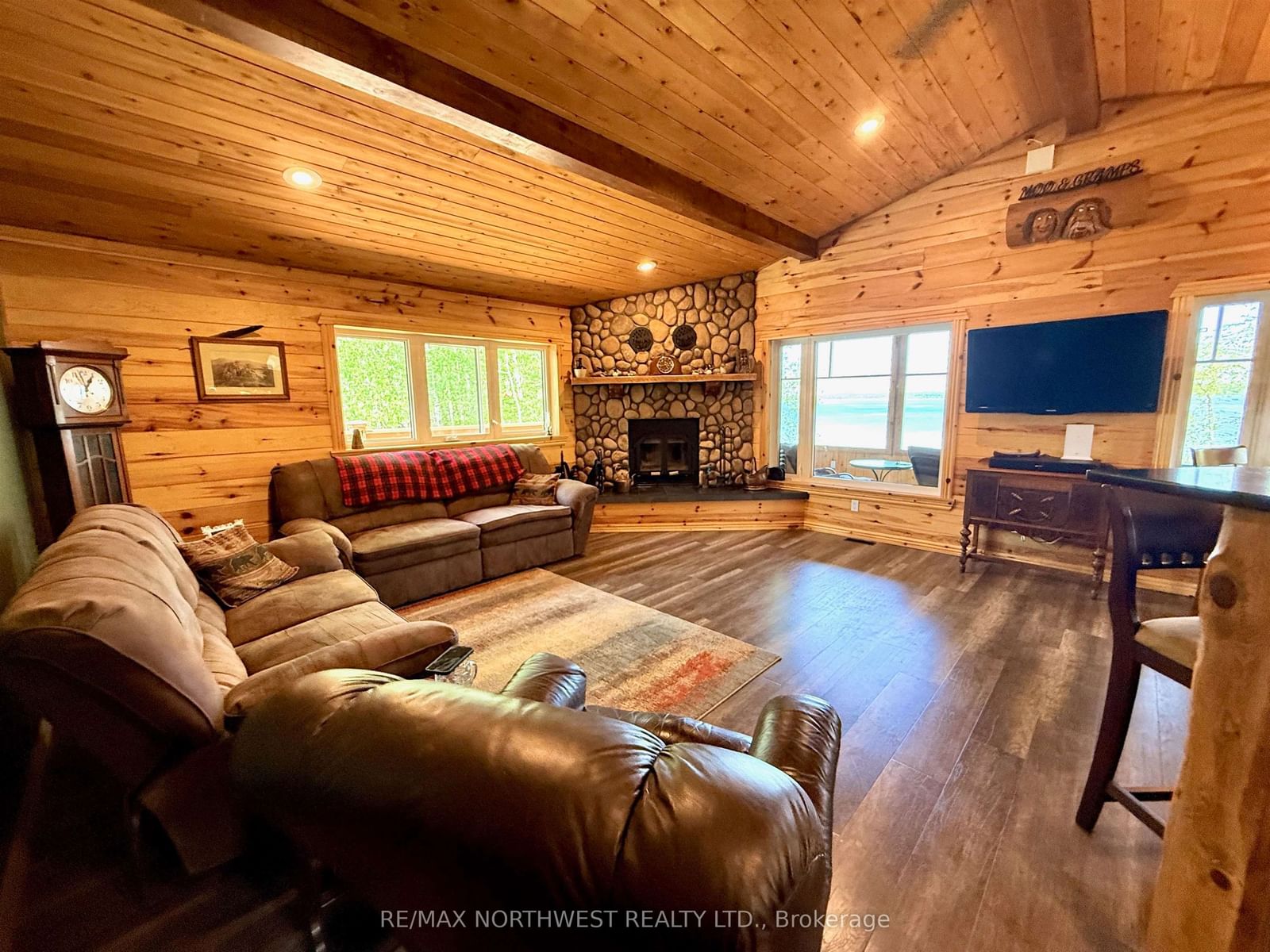 46 Aztec Drive • Sioux Narrows-Nestor Falls, ON photo 9