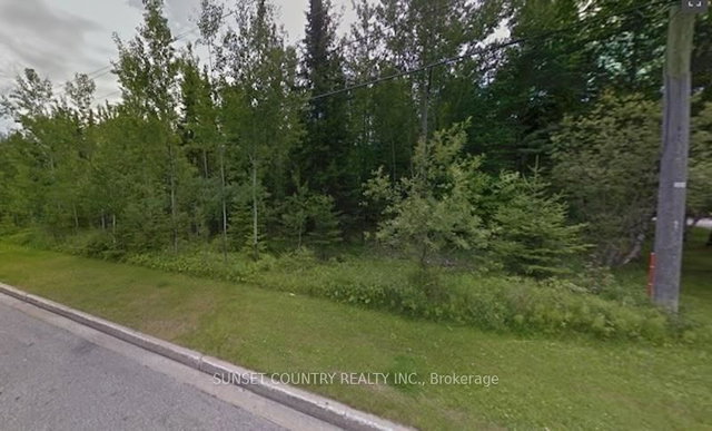 120 Lakeside Drive