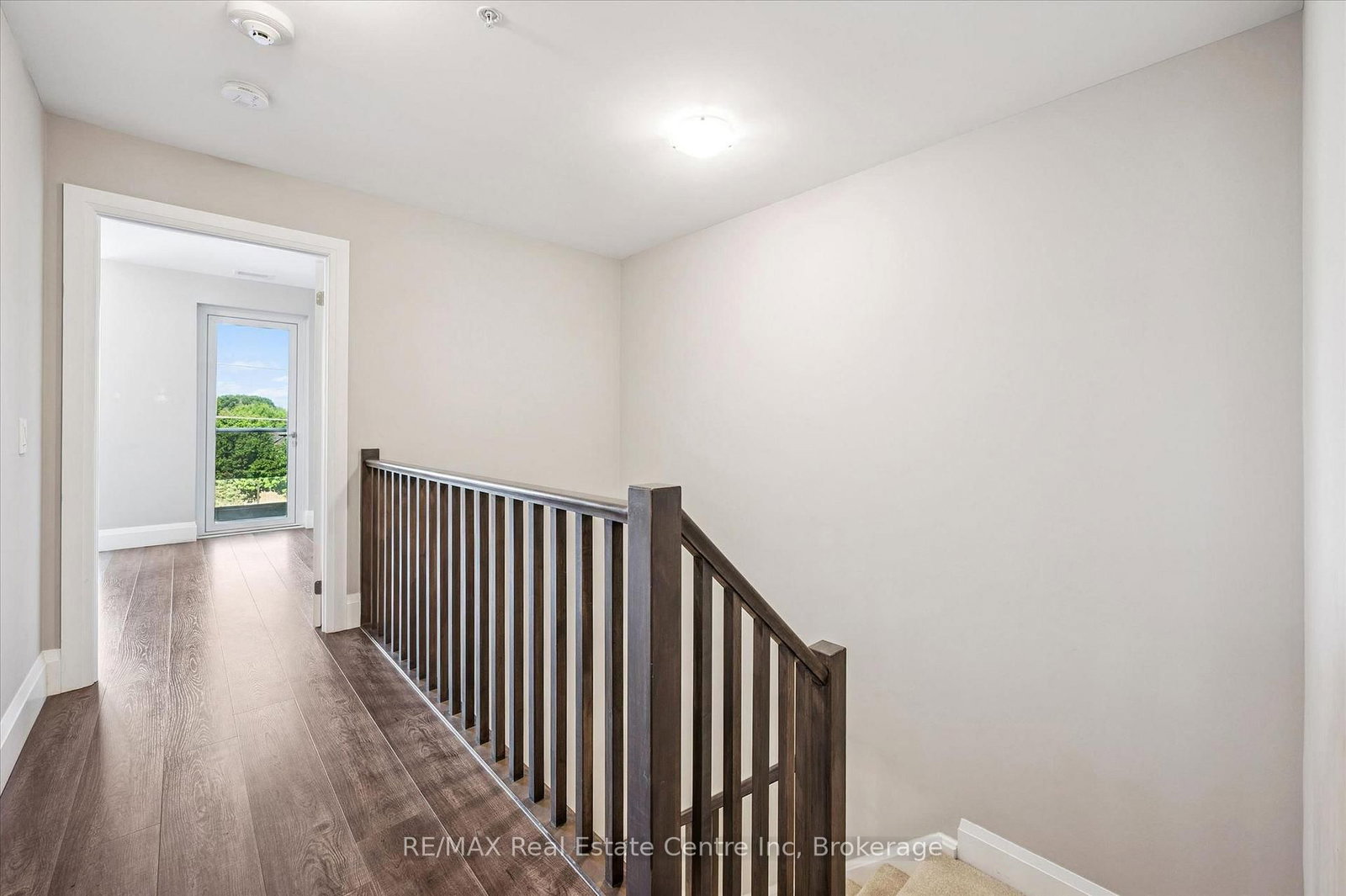 73 ARTHUR Street S • #103 • Guelph, ON photo 17