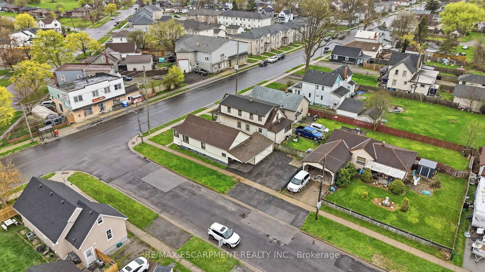 107 Broadway Street • Welland, ON photo 39