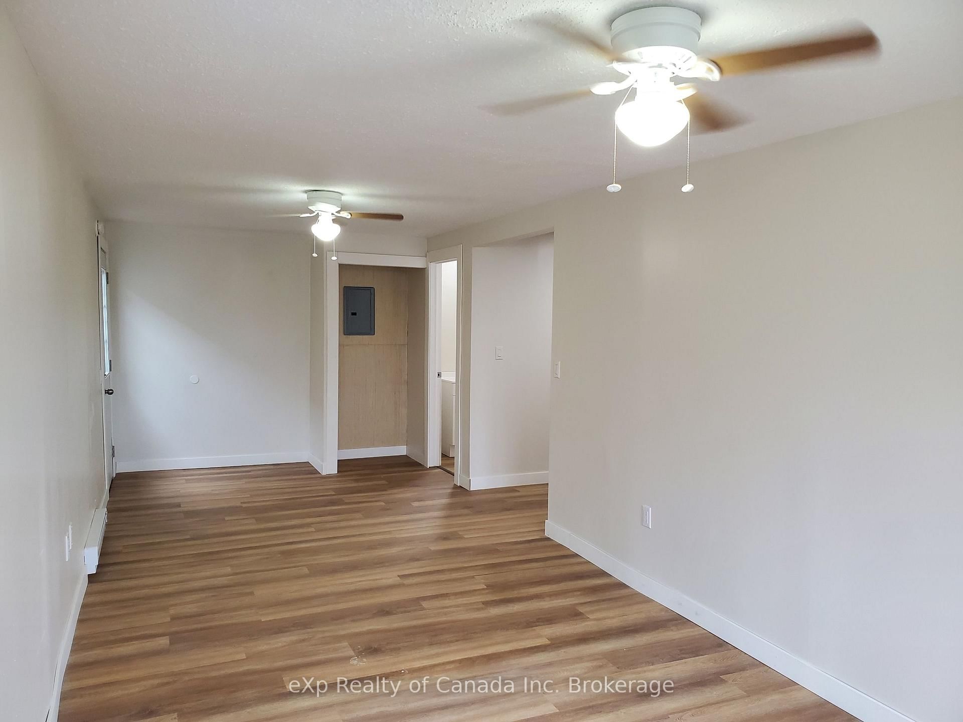 585 King Street, Unit 2