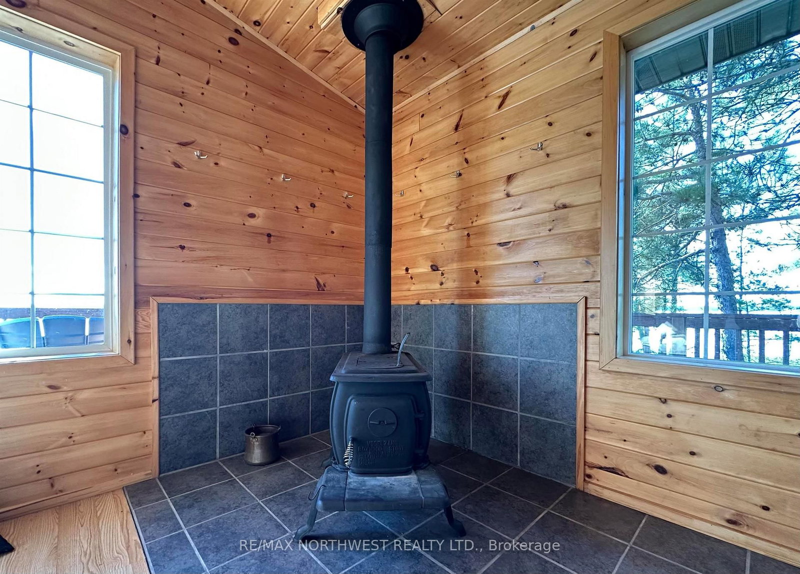 G-1688 Rainy Lake • Rainy River Remote Area, ON photo 13