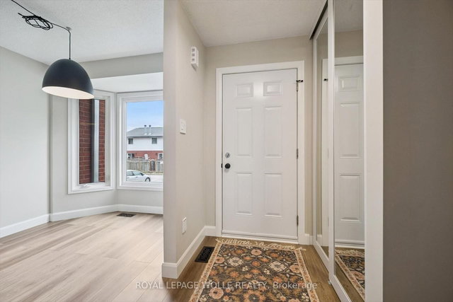 26 - 219 Kingswood Drive