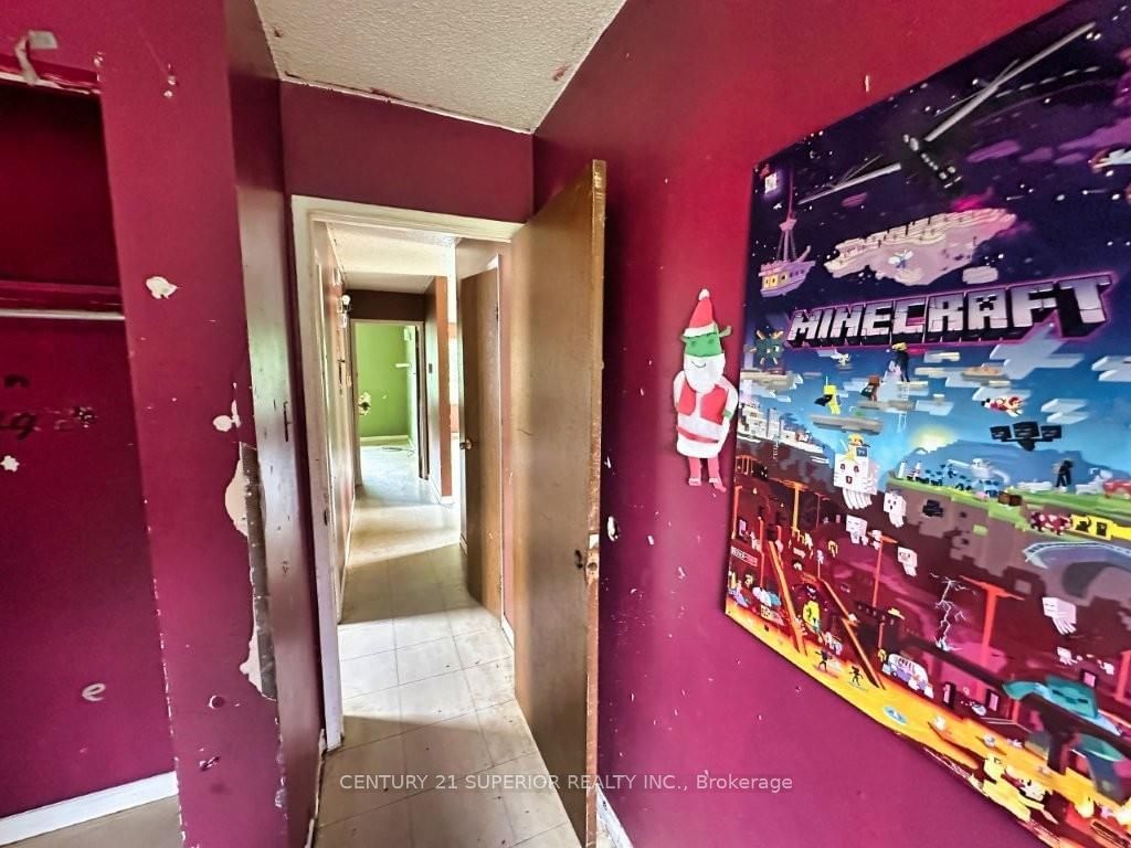 Listing Image 43