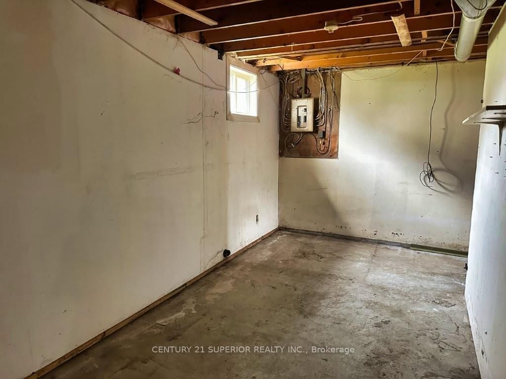 Listing Image 55