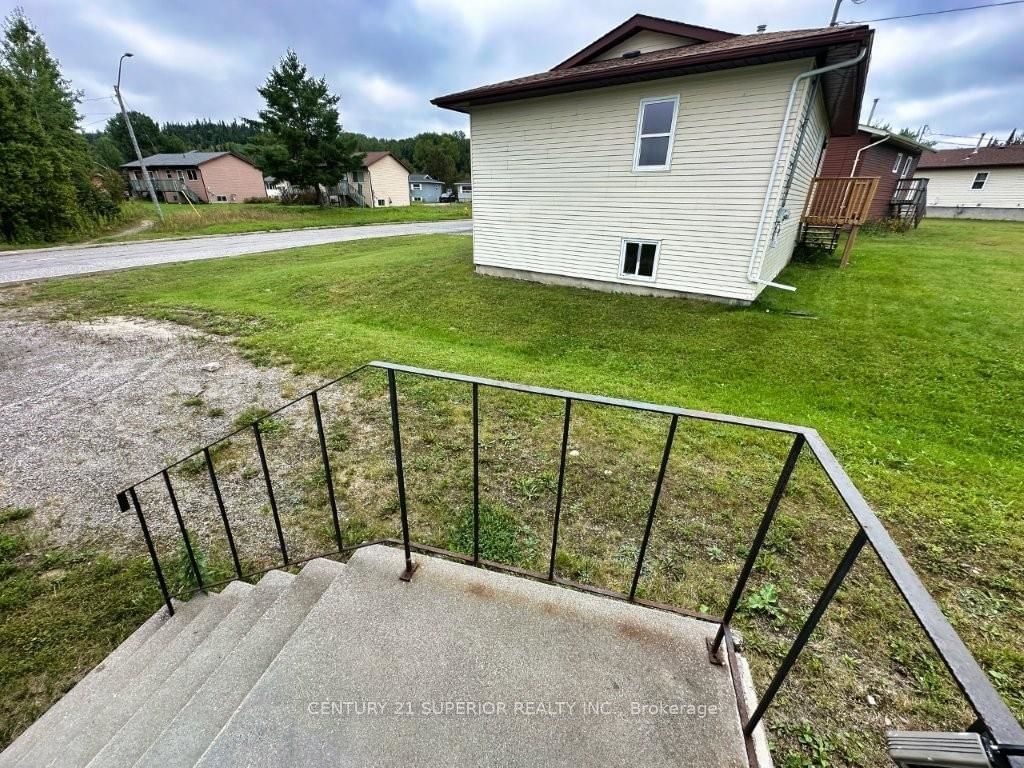 Listing Image 76