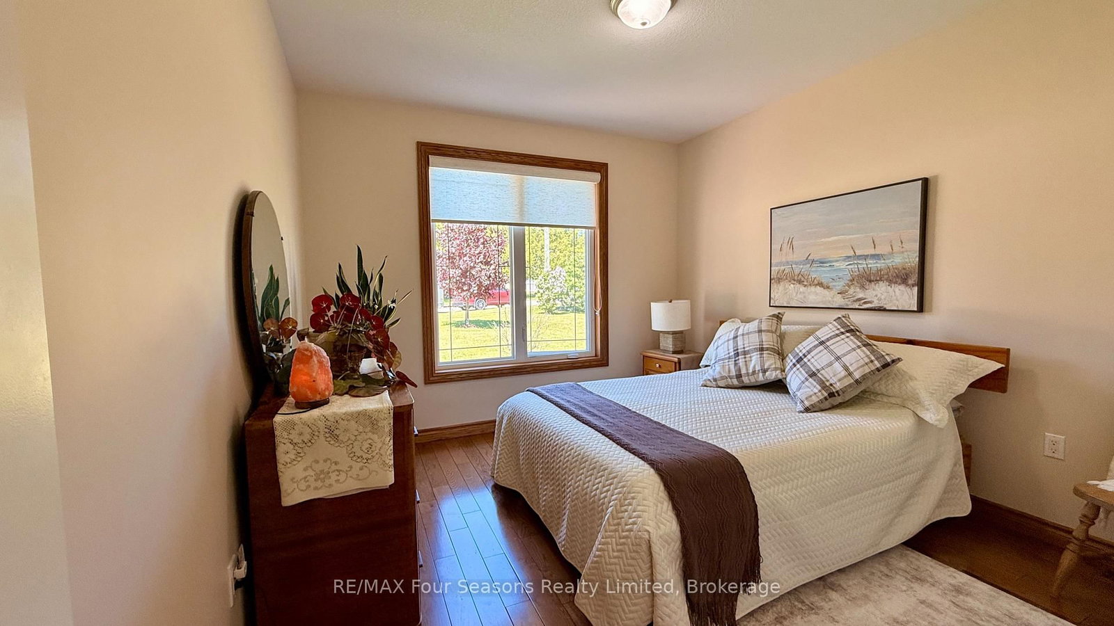 229 S Rankin Street • Saugeen Shores, ON photo 20