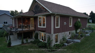 229 S Rankin Street • Saugeen Shores, ON photo 6
