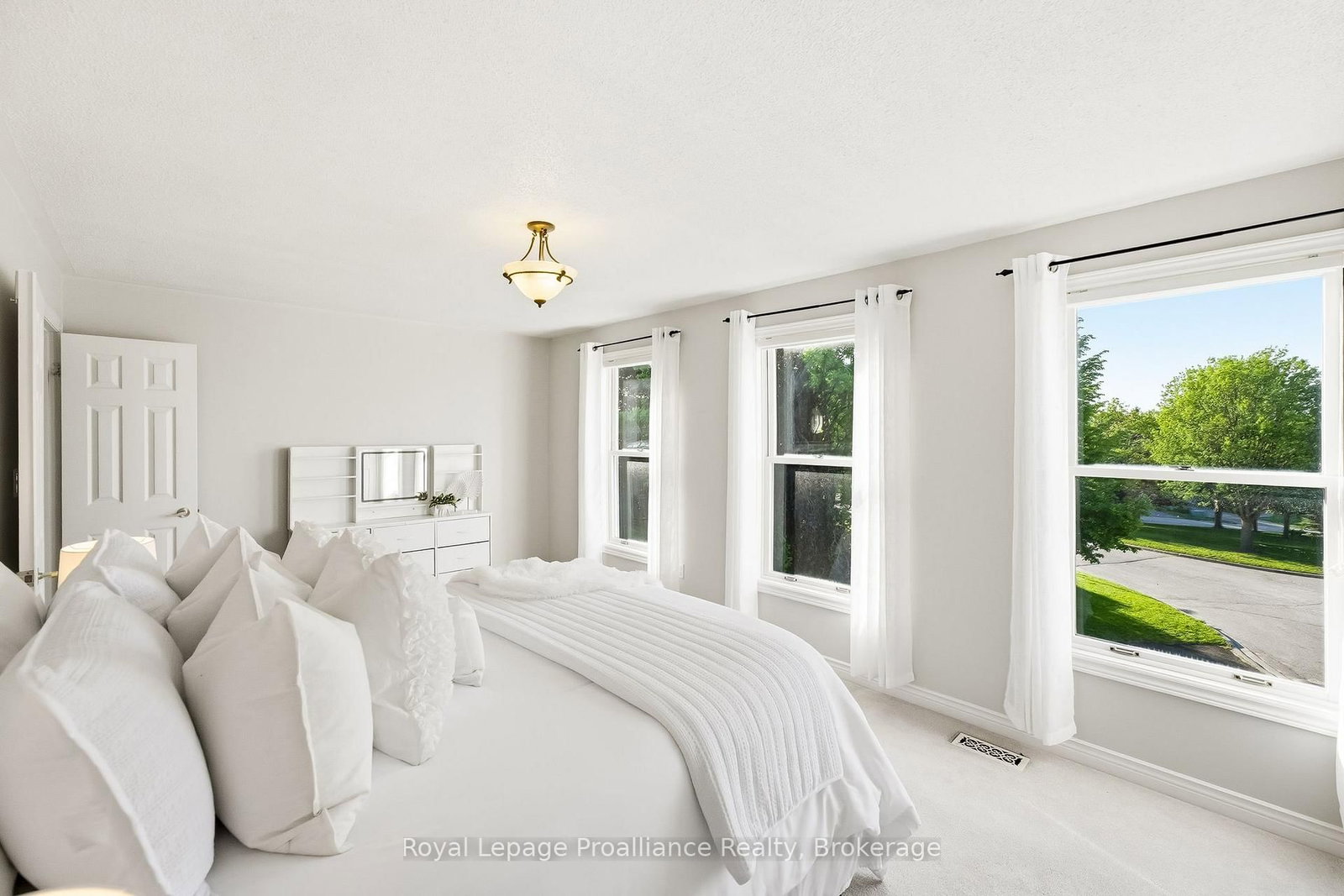 11 Gibson Place • Port Hope, ON photo 37