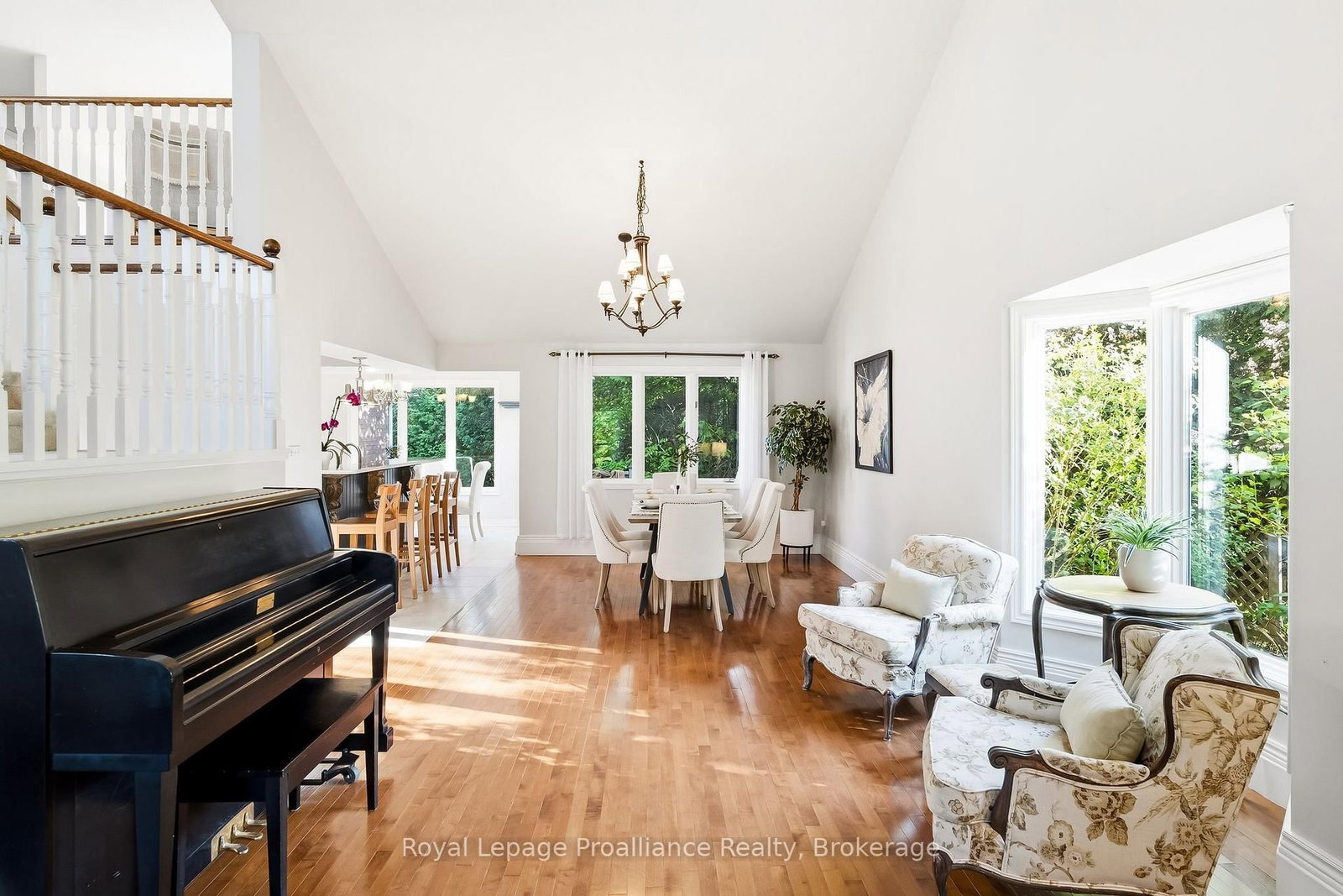 11 Gibson Place • Port Hope, ON photo 8