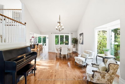 11 Gibson Place • Port Hope, ON photo 8