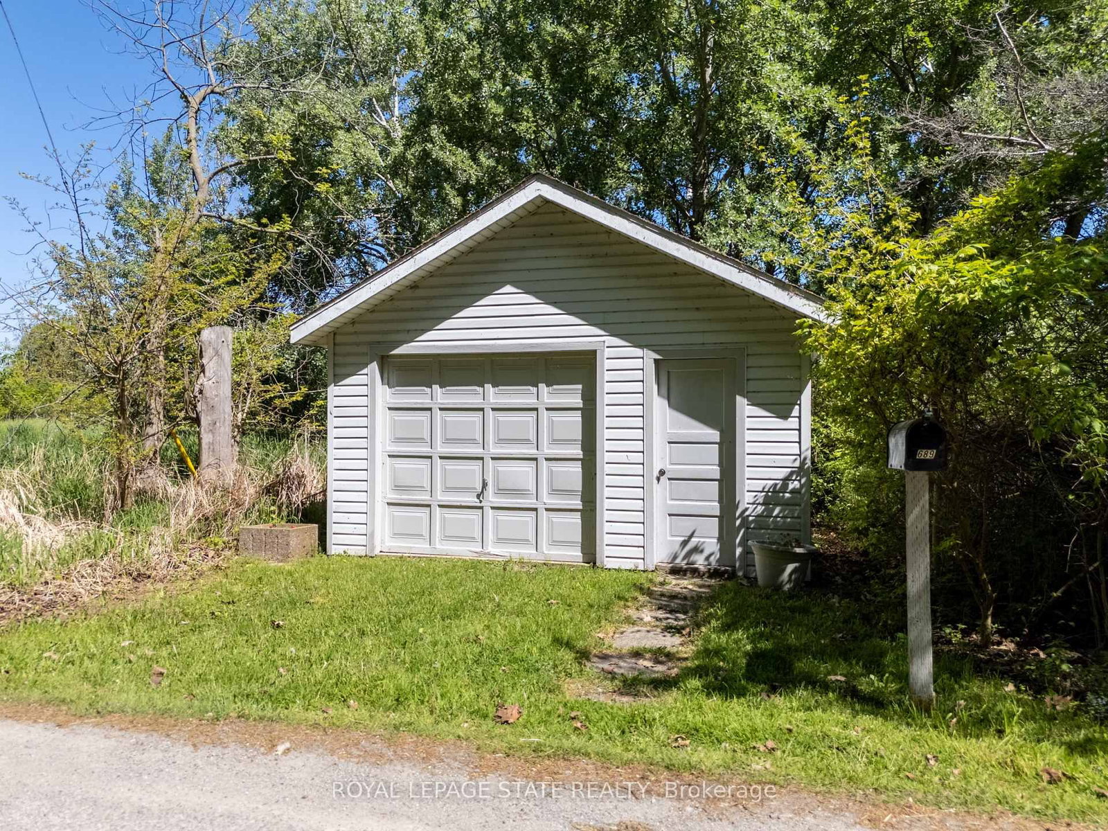 689 Sandy Bay Road • Haldimand, ON photo 46